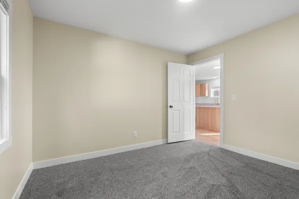 $269,900 | 26234 Highway 43, Mattawan, MI 49071