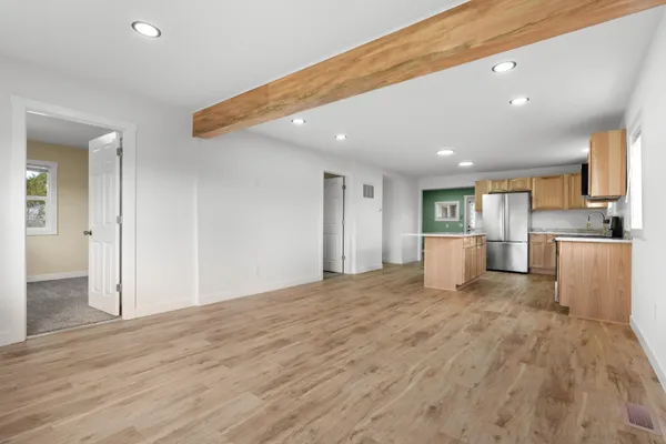 $269,900 | 26234 Highway 43, Mattawan, MI 49071