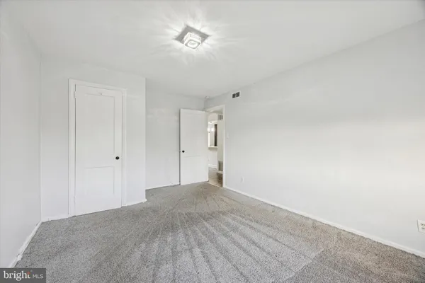 $1,500 | 4004 Lasher Road, Unit 2, Drexel Hill, PA 19026