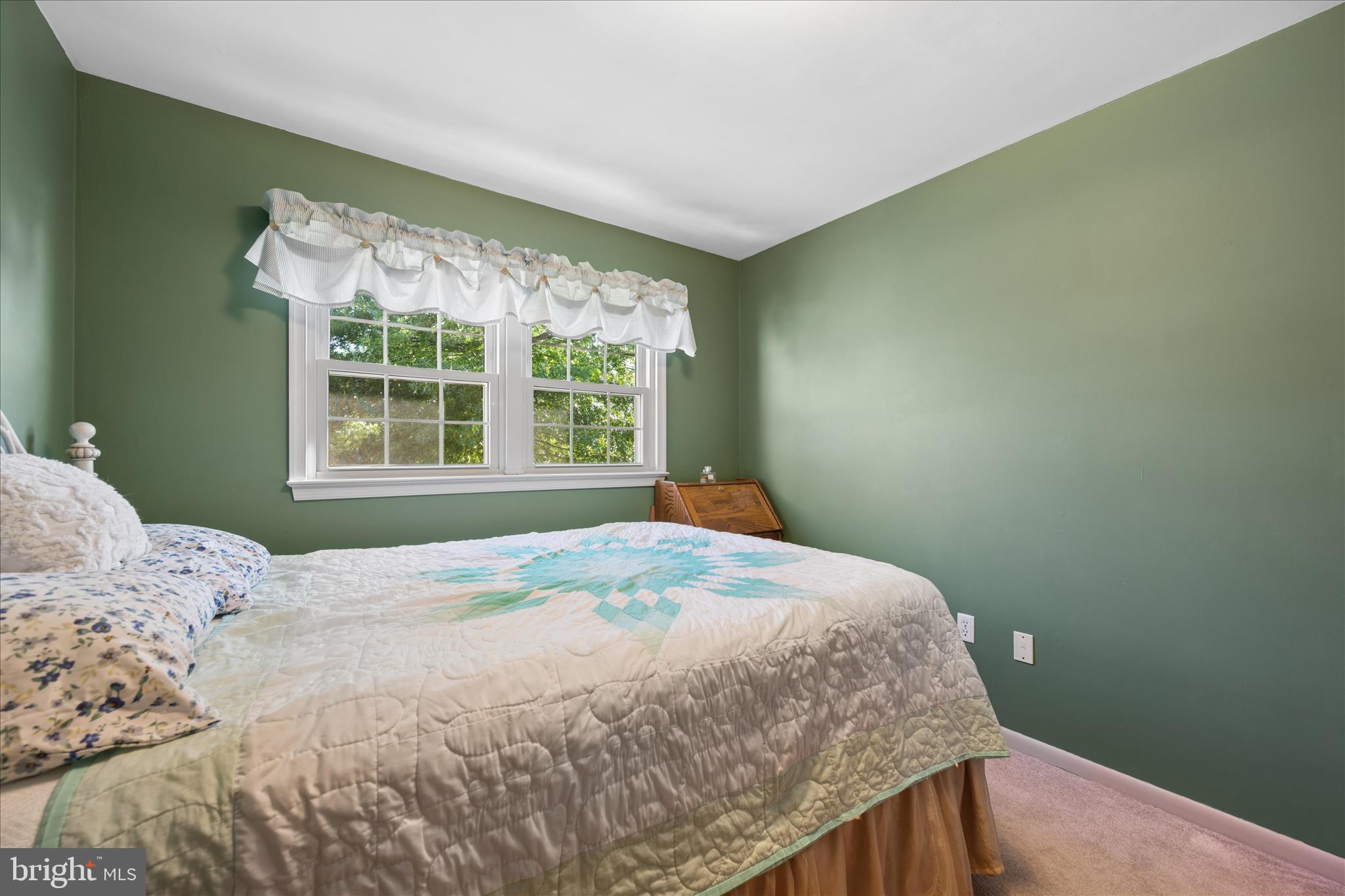 17223 Clover Leaf Road Hagerstown, MD 21740 - Photo 34 of 59 Bedroom 2