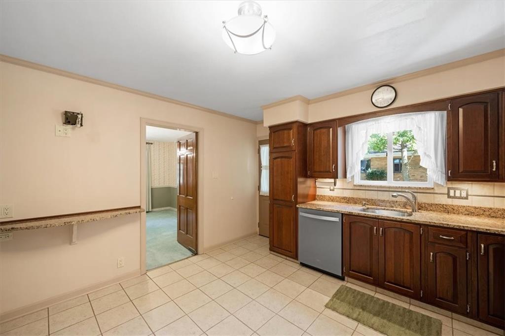 122 Cherry Valley Road Pittsburgh, PA 15221 - Photo 17 of 44 Gallery Image 17