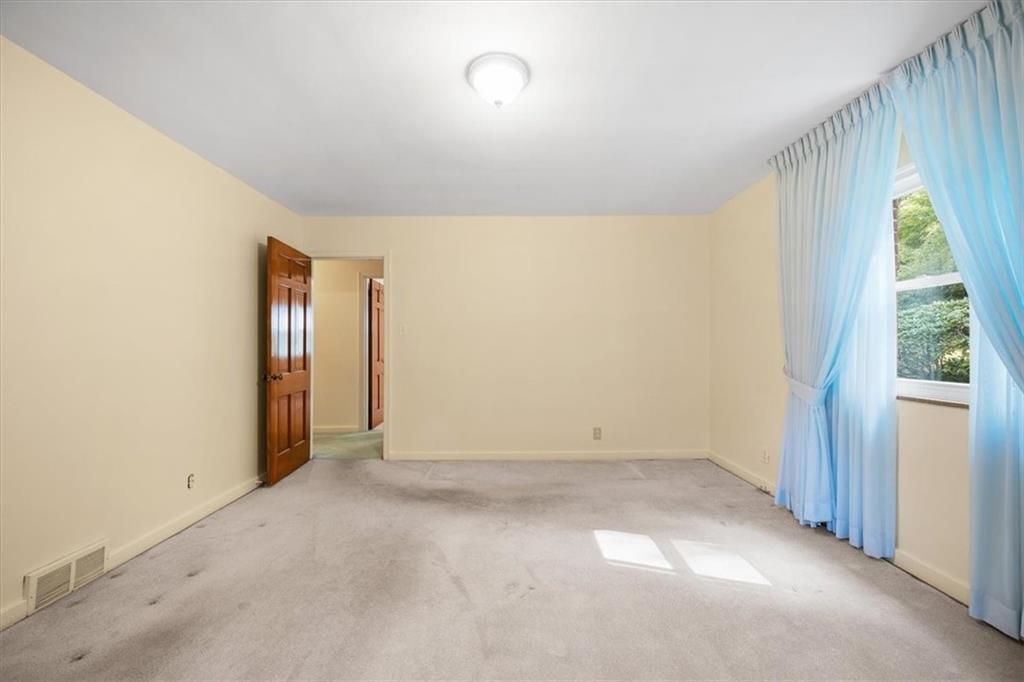 122 Cherry Valley Road Pittsburgh, PA 15221 - Photo 24 of 44 Gallery Image 24