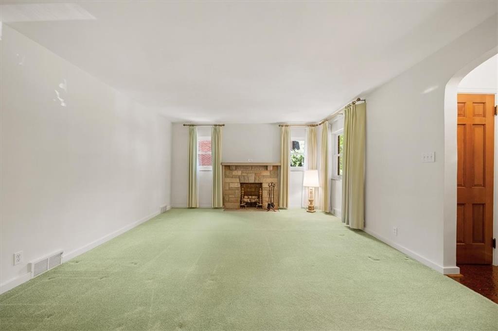 122 Cherry Valley Road Pittsburgh, PA 15221 - Photo 6 of 44 Gallery Image 6
