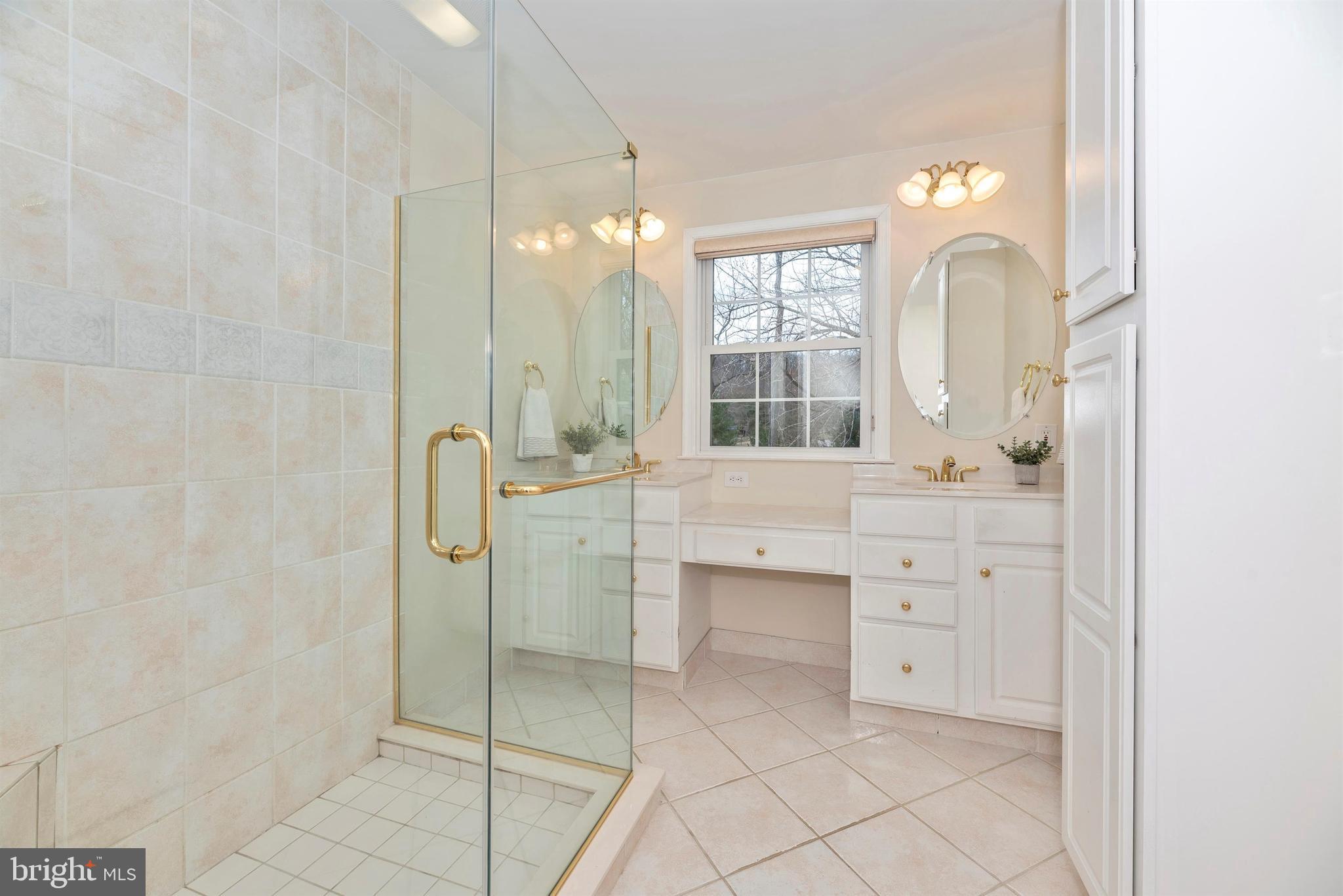 13433 Wilt Store Road Leesburg, VA 20176 - Photo 17 of 38 Updated Master Bath