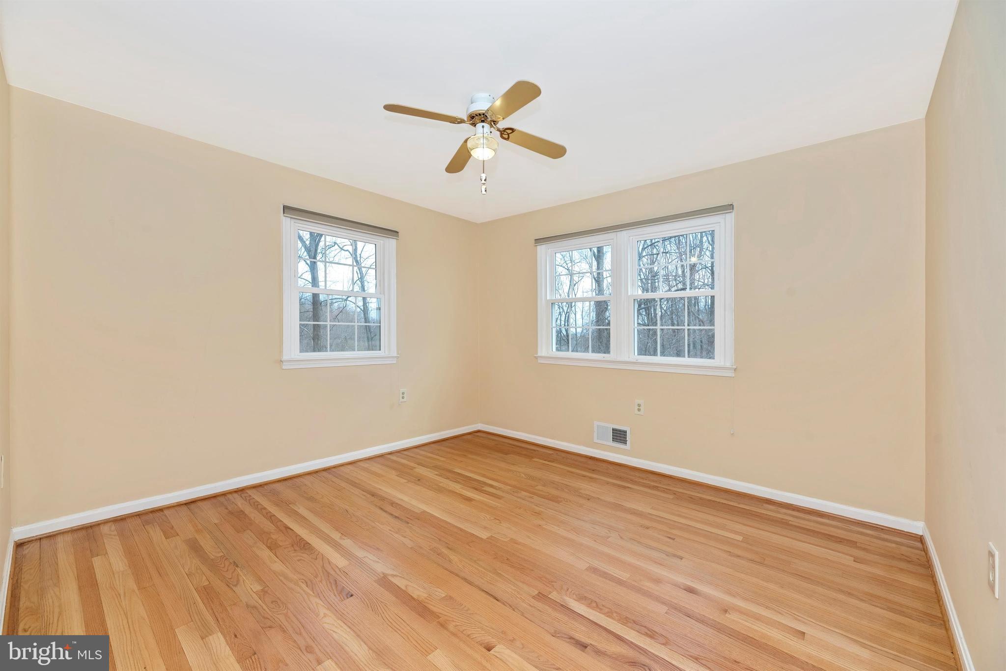 13433 Wilt Store Road Leesburg, VA 20176 - Photo 20 of 38 Bedroom 2