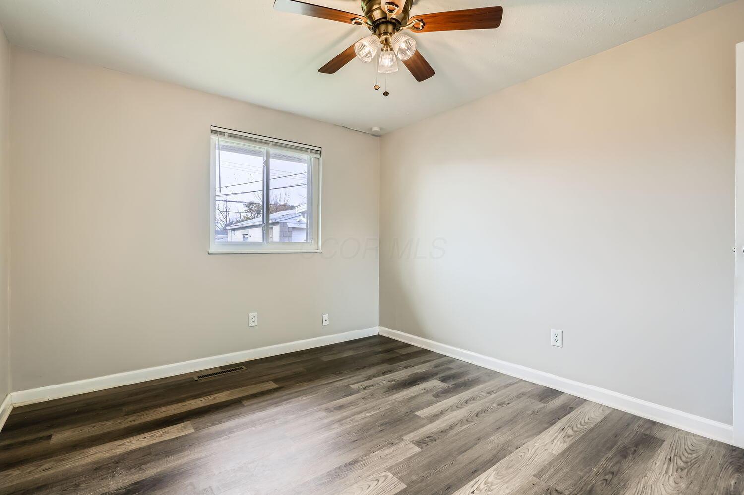 3697 Abney Road Columbus, OH 43207 - Photo 6 of 11 3697 Abney Rd - Web Quality - 006 - 09 P