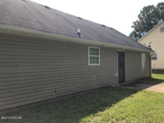 225 Apple Valley Road Macon, GA 31217 - Photo 2 of 14 IMG_2243