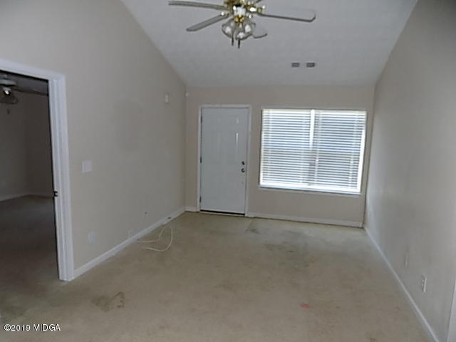 225 Apple Valley Road Macon, GA 31217 - Photo 4 of 14 DSCN9678 - Copy