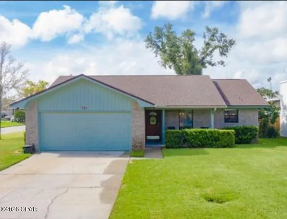 $275,000 | 701 Lori Lane, Lynn Haven, FL 32444