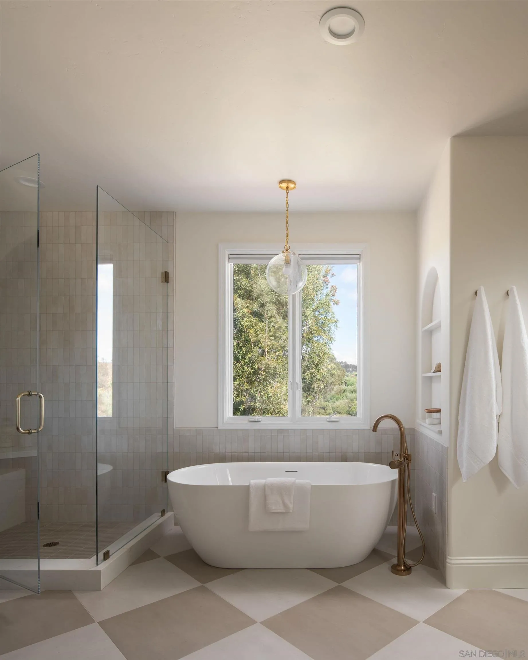 2815 Santa Fe Vista Court Encinitas, CA 92024 - Photo 30 of 74