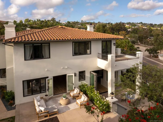 $3,495,000 | 2815 Santa Fe Vista Court, Encinitas, CA 92024