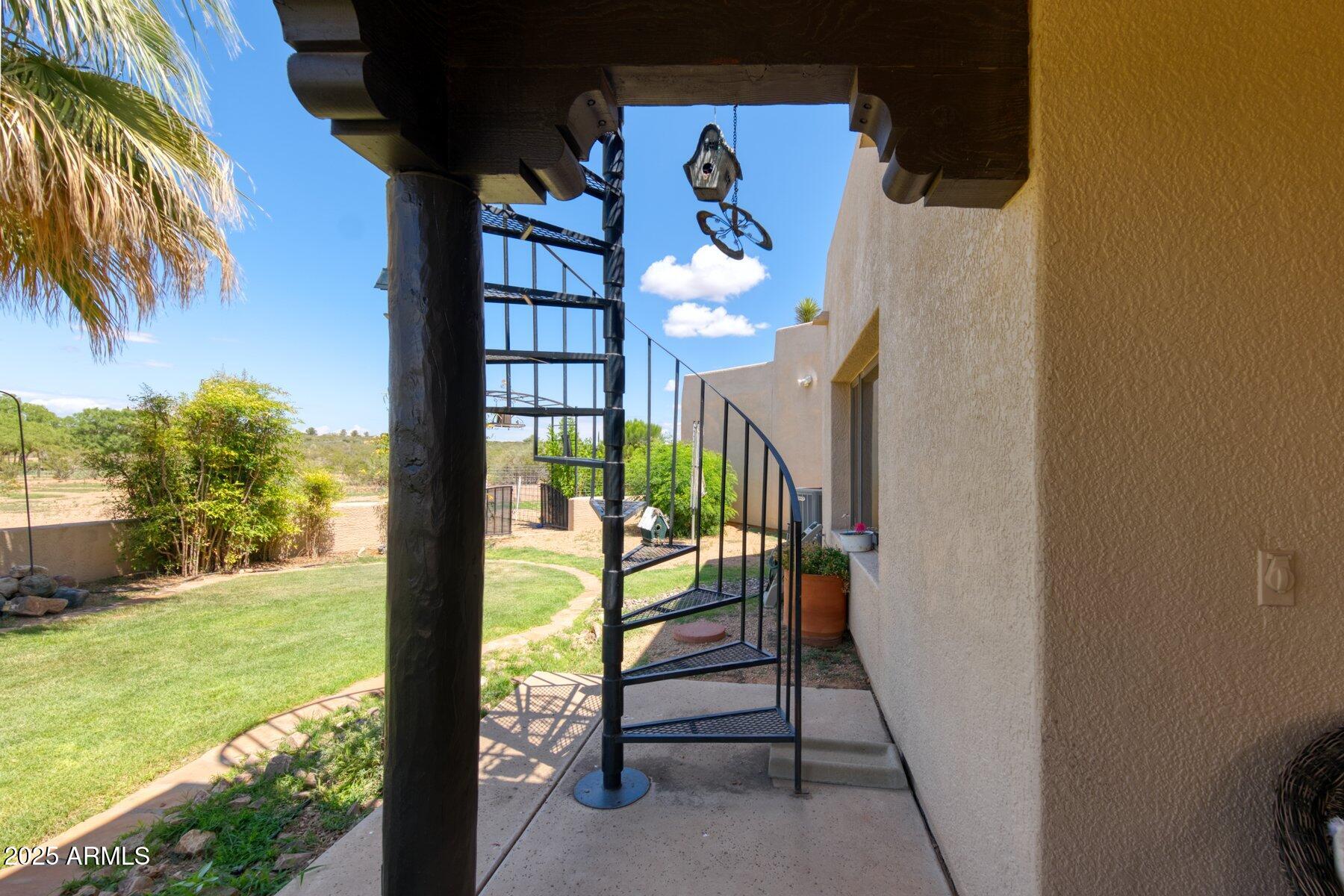 1426 South Foudy Road Bisbee, AZ 85603 - Photo 33 of 60 a view of a interior of the house