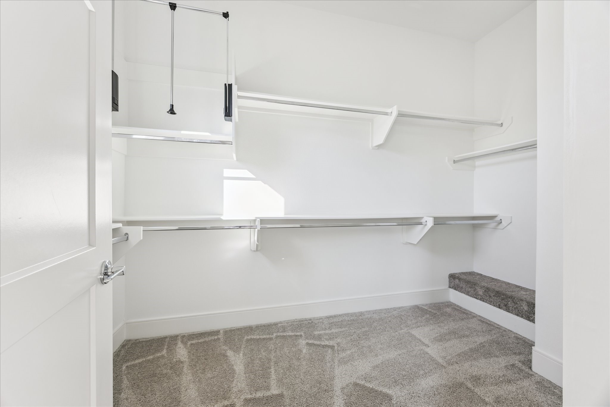 2414 Canal Street, Unit F Houston, TX 77003 - Photo 25 of 34 a view of an empty walk in closet