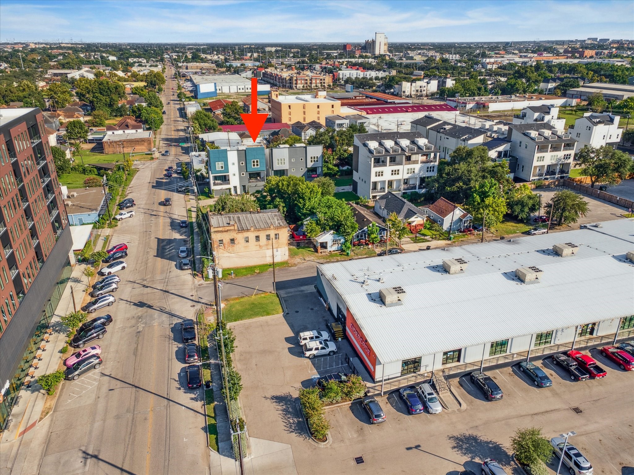 2414 Canal Street, Unit F Houston, TX 77003 - Photo 33 of 34 an aerial view of a city