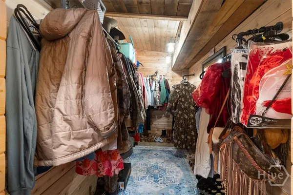 $1,200,000 | 284 Snow Farm Road, Hull, GA 30646