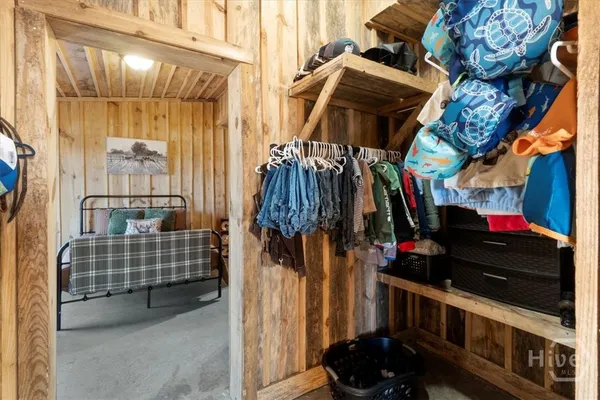 $1,200,000 | 284 Snow Farm Road, Hull, GA 30646