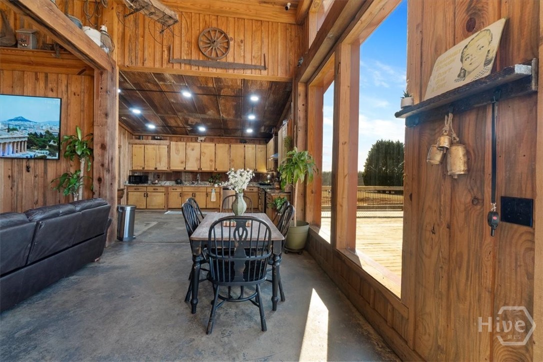 284 Snow Farm Road Hull, GA 30646 - Photo 3 of 64