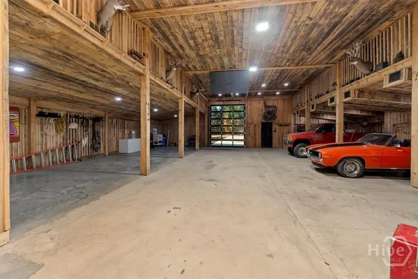 $1,200,000 | 284 Snow Farm Road, Hull, GA 30646