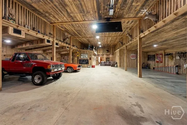 $1,200,000 | 284 Snow Farm Road, Hull, GA 30646