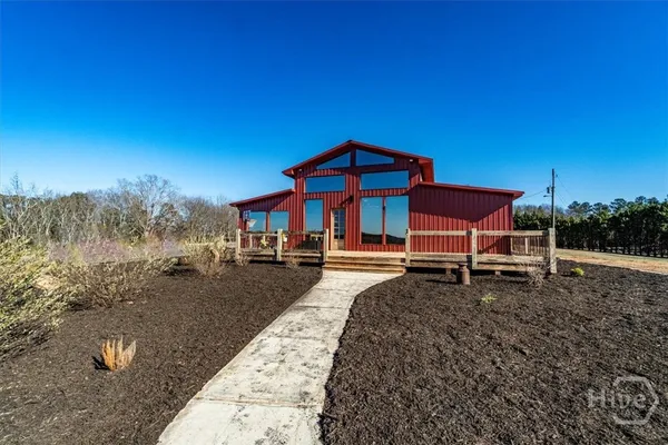 $1,200,000 | 284 Snow Farm Road, Hull, GA 30646