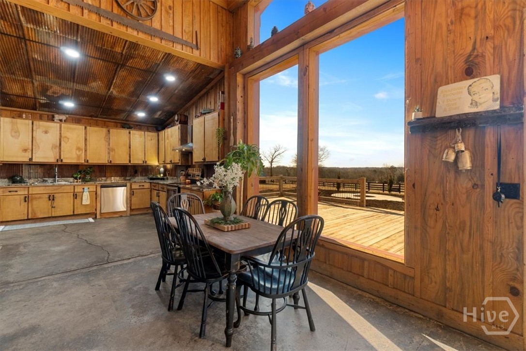 284 Snow Farm Road Hull, GA 30646 - Photo 6 of 64