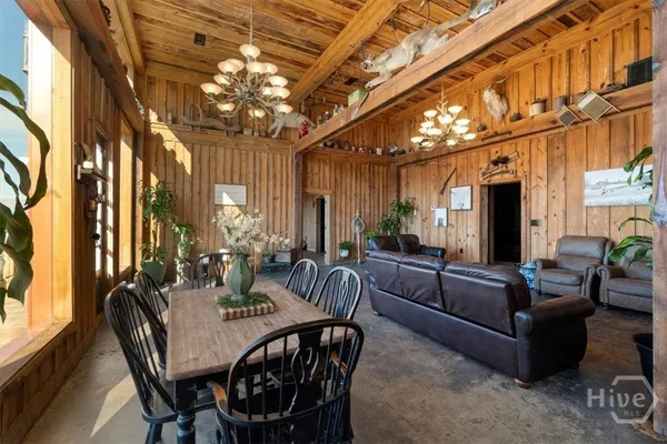 $1,200,000 | 284 Snow Farm Road, Hull, GA 30646