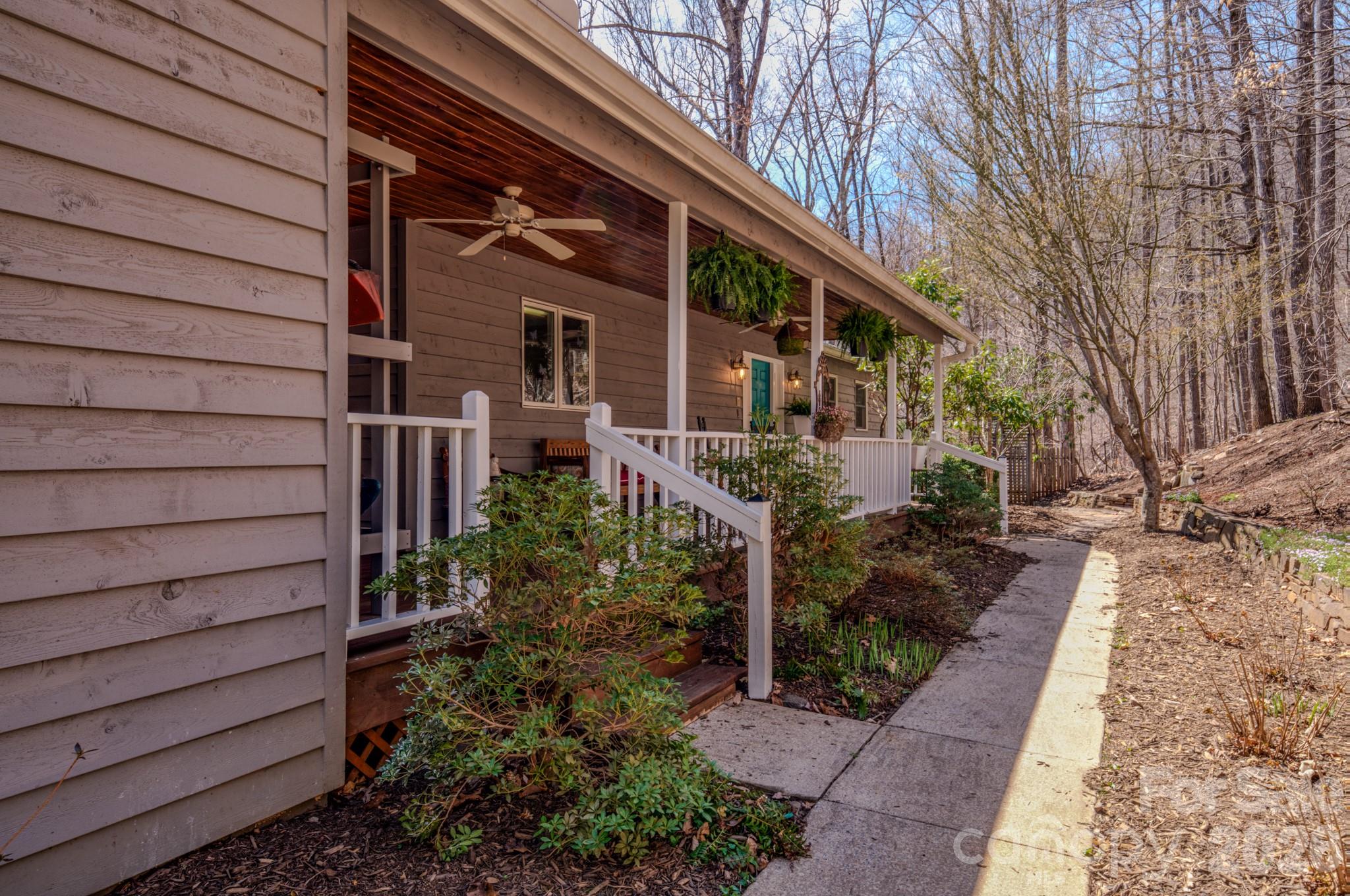 38 Sutton Knob Road Candler, NC 28715 - Photo 5 of 48