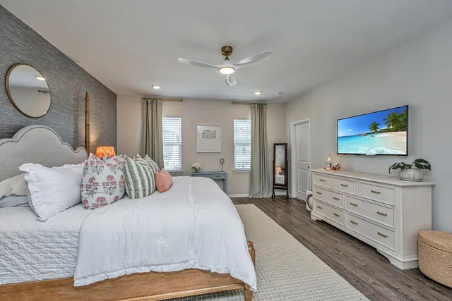 $699,000 | 249 Rowans Creek Drive, Charleston, SC 29492