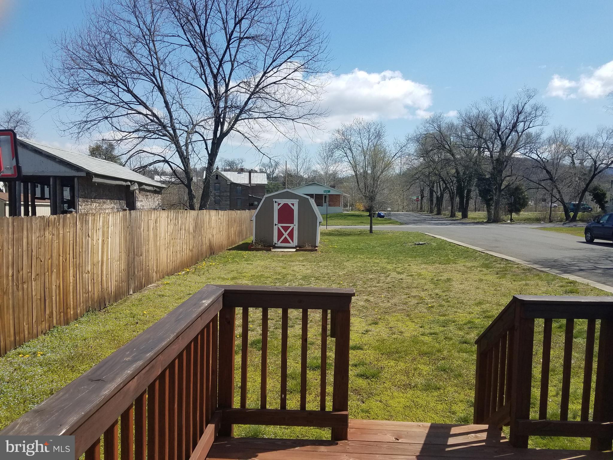 328 Ritenour Street Front Royal, VA 22630 - Photo 16 of 19 Exterior (Rear)