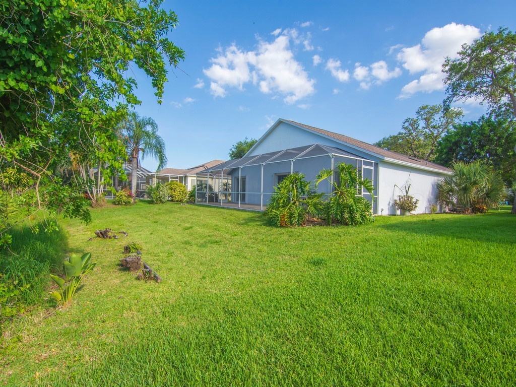 608 Cottonwood Road Sebastian, FL 32958 - Photo 7 of 36