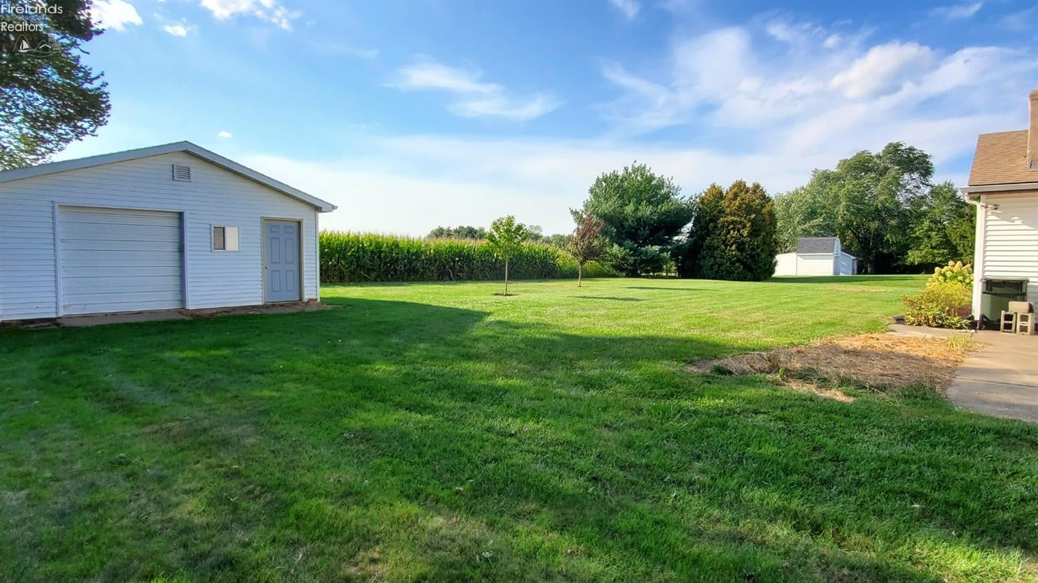 5217 Schenk Road Sandusky, OH 44870 - Photo 6 of 34 Gallery Image 6