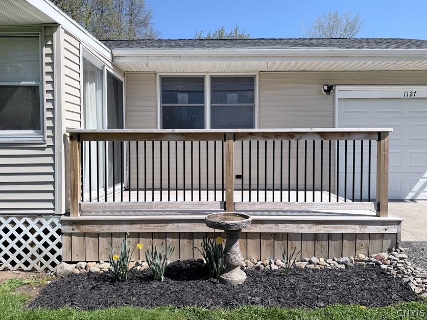 1127 Smithridge Road Bridgeport, NY 13030 - Photo 3 of 36
