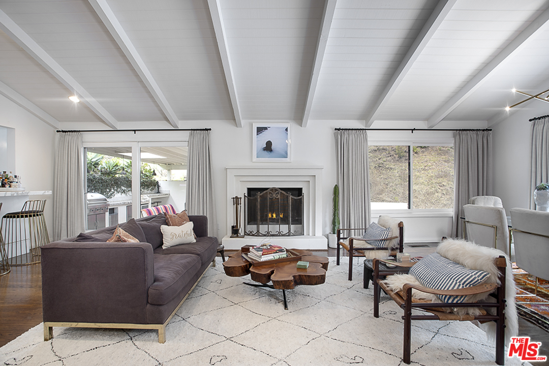 1823 Roscomare Road Los Angeles, CA 90077 - Photo 5 of 24