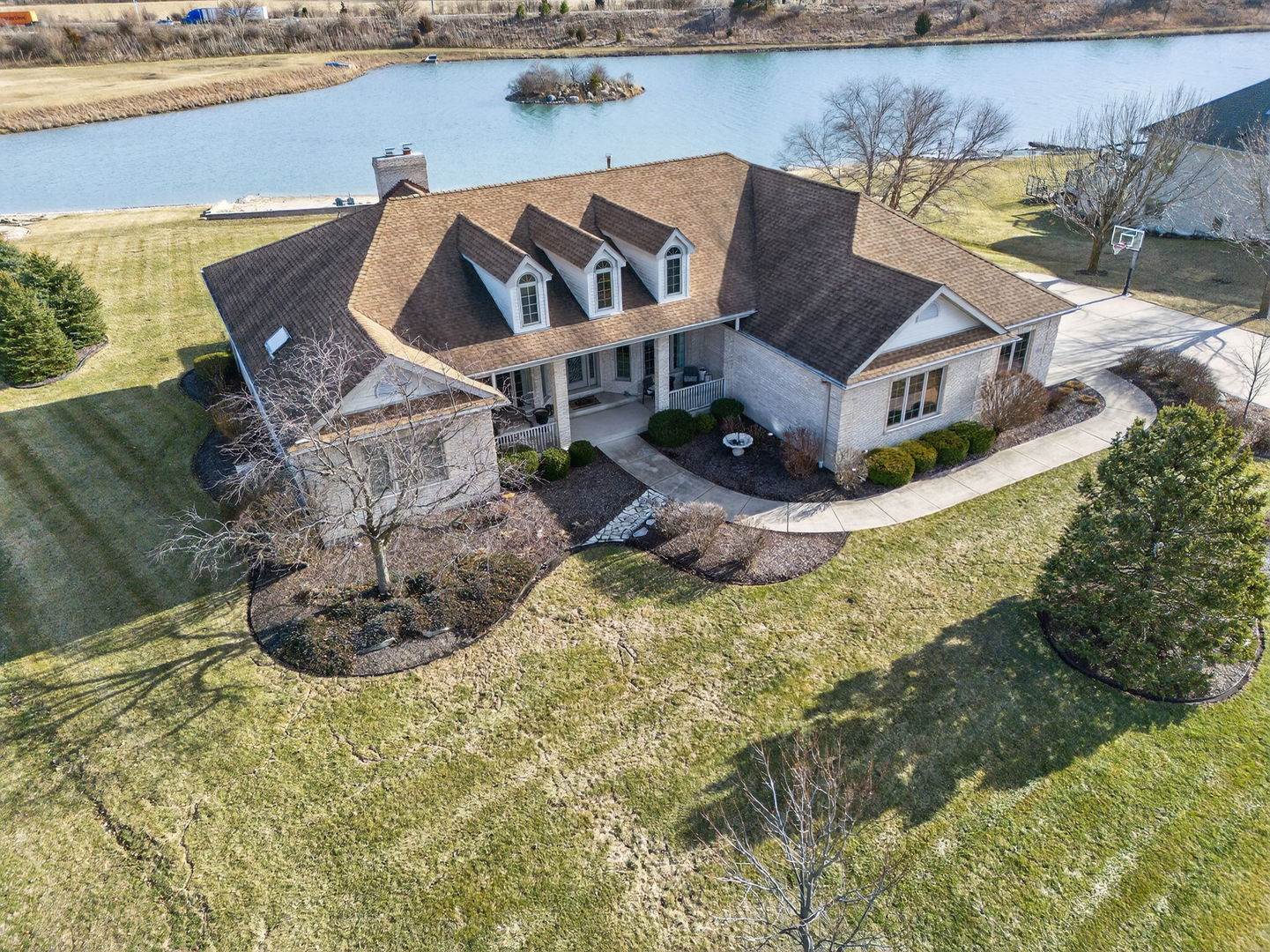 2804 Ninovan Lane Minooka, IL 60447 - Photo 2 of 67