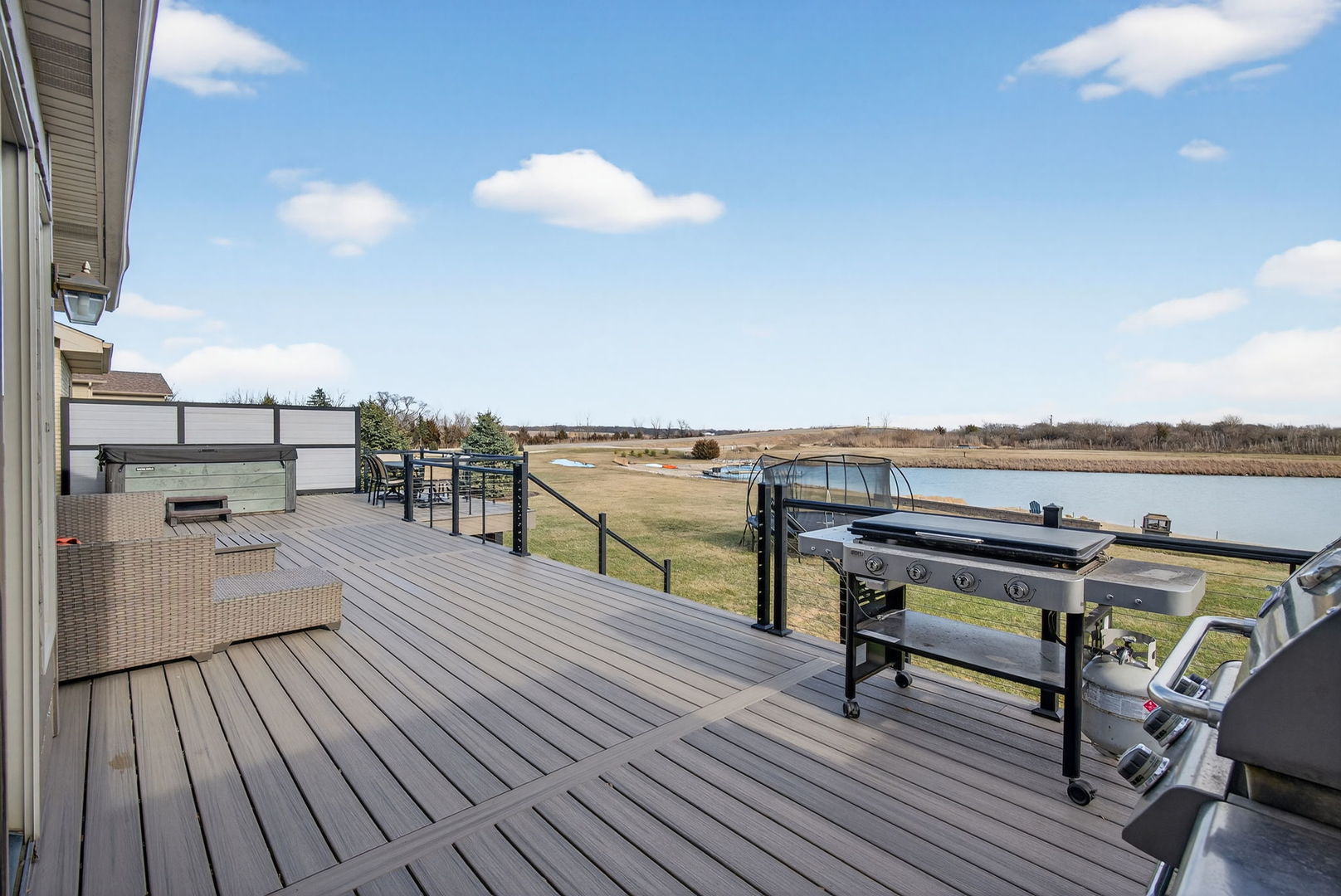 2804 Ninovan Lane Minooka, IL 60447 - Photo 67 of 67 a view of a terrace with seating area
