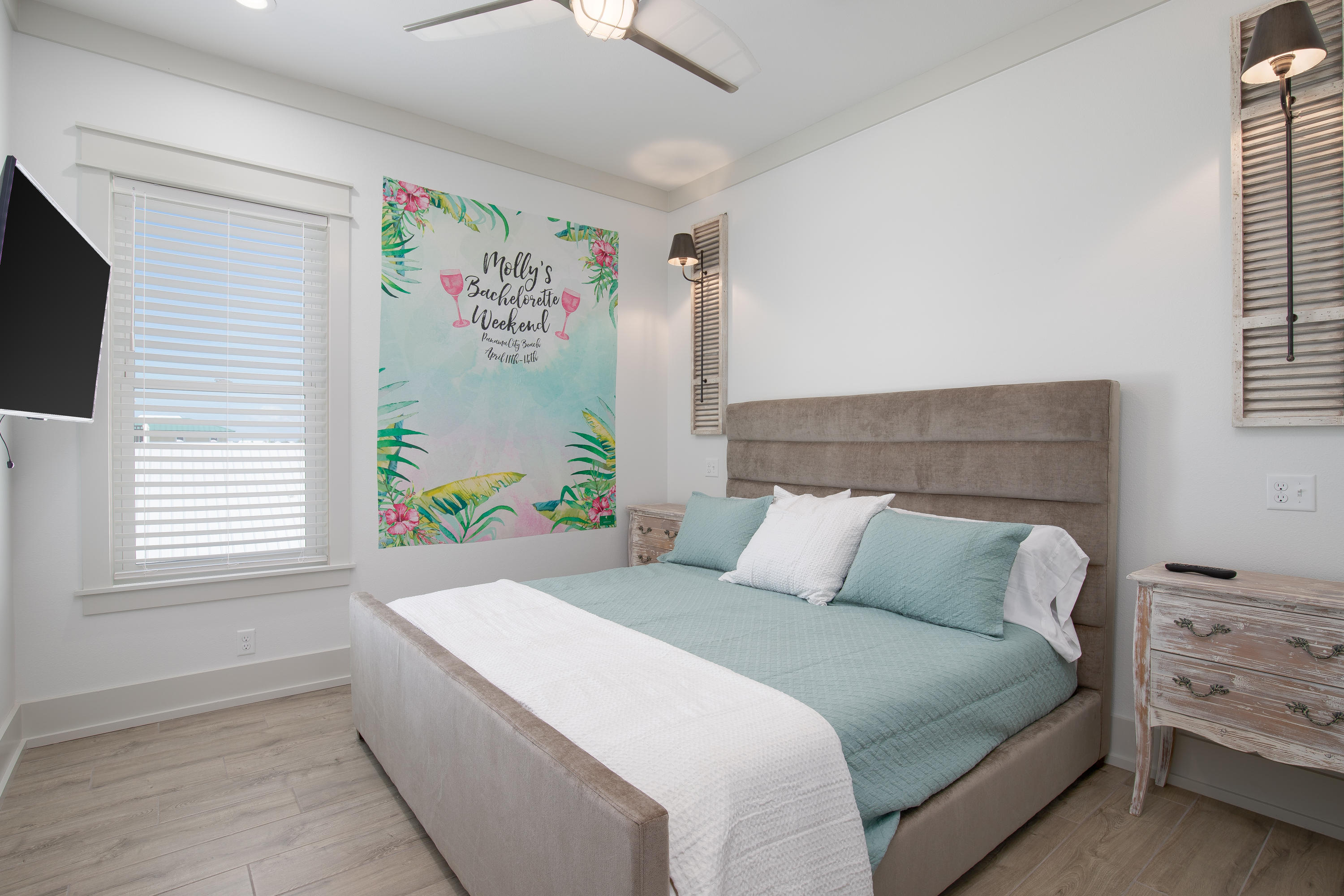 20109 Front Beach Road, Unit B Panama City Beach, FL 32413 - Photo 12 of 35 Guest bedroom