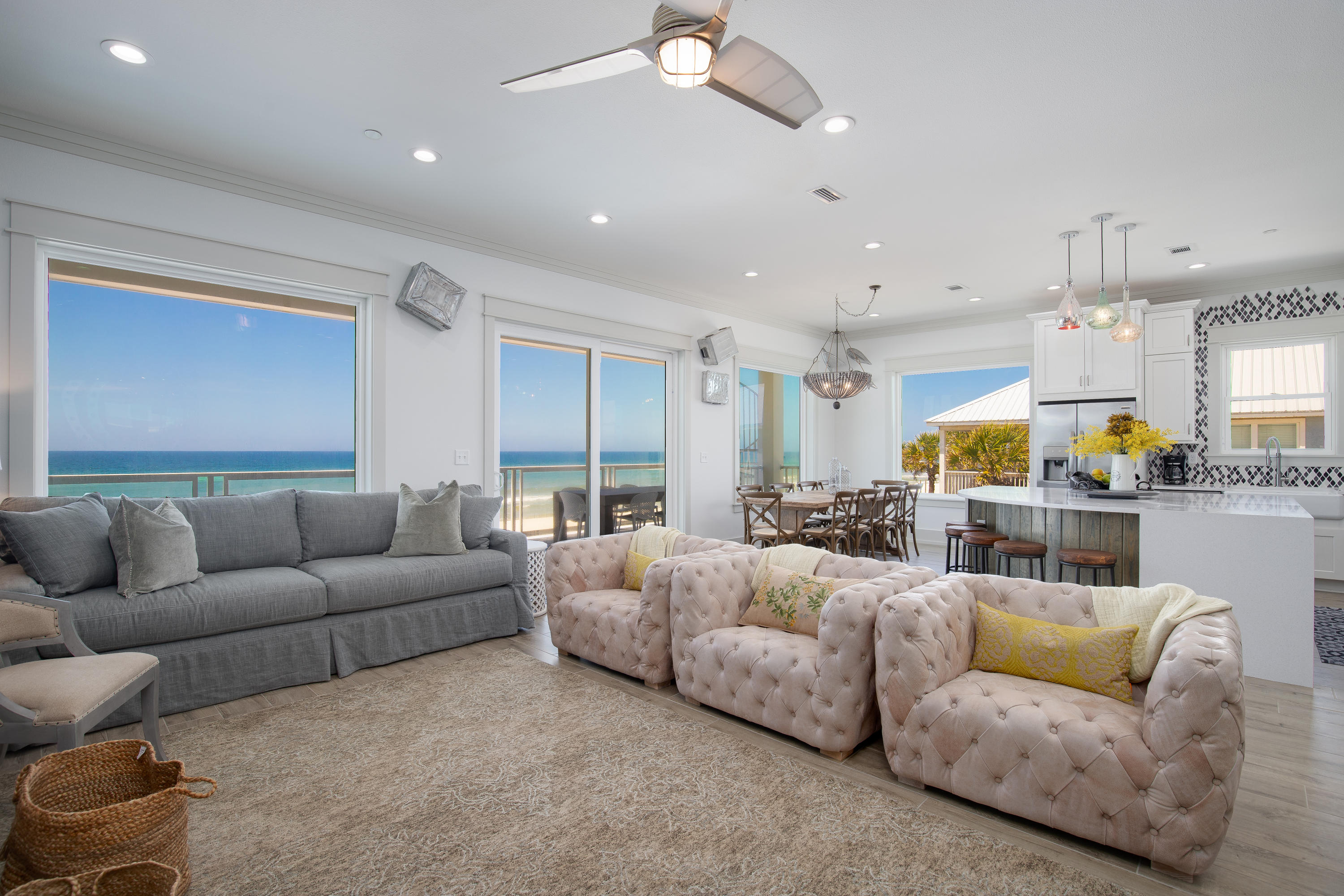 20109 Front Beach Road, Unit B Panama City Beach, FL 32413 - Photo 6 of 35 Large living space