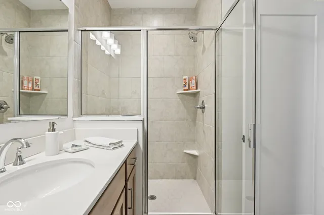 $579,900 | 410 Park Street, Westfield, IN 46074