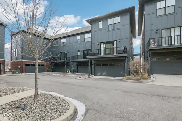 $567,900 | 410 Park Street, Westfield, IN 46074