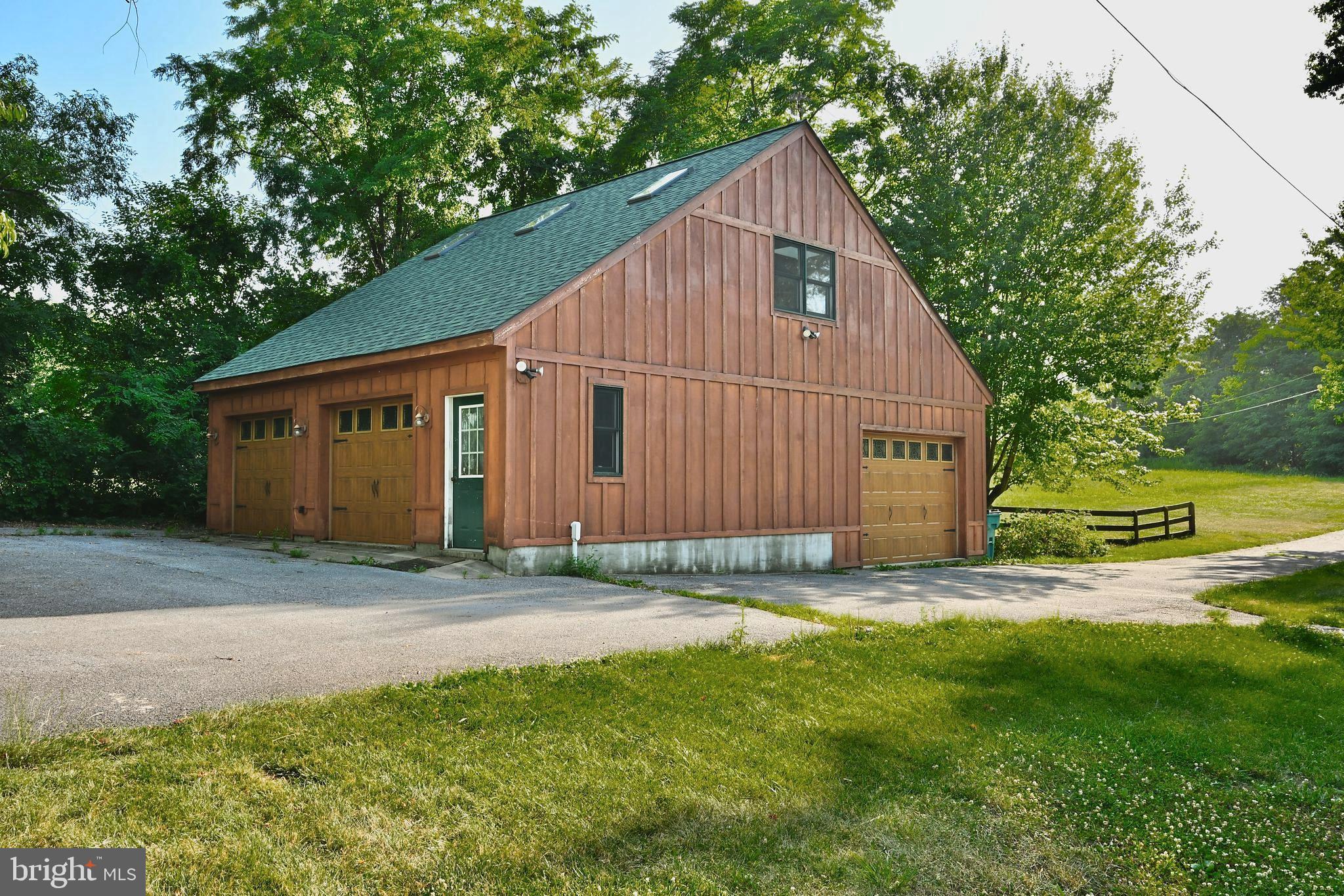 8051 Old Receiver Road Frederick, MD 21702 - Photo 4 of 54 Detached 4 car garage w/loft