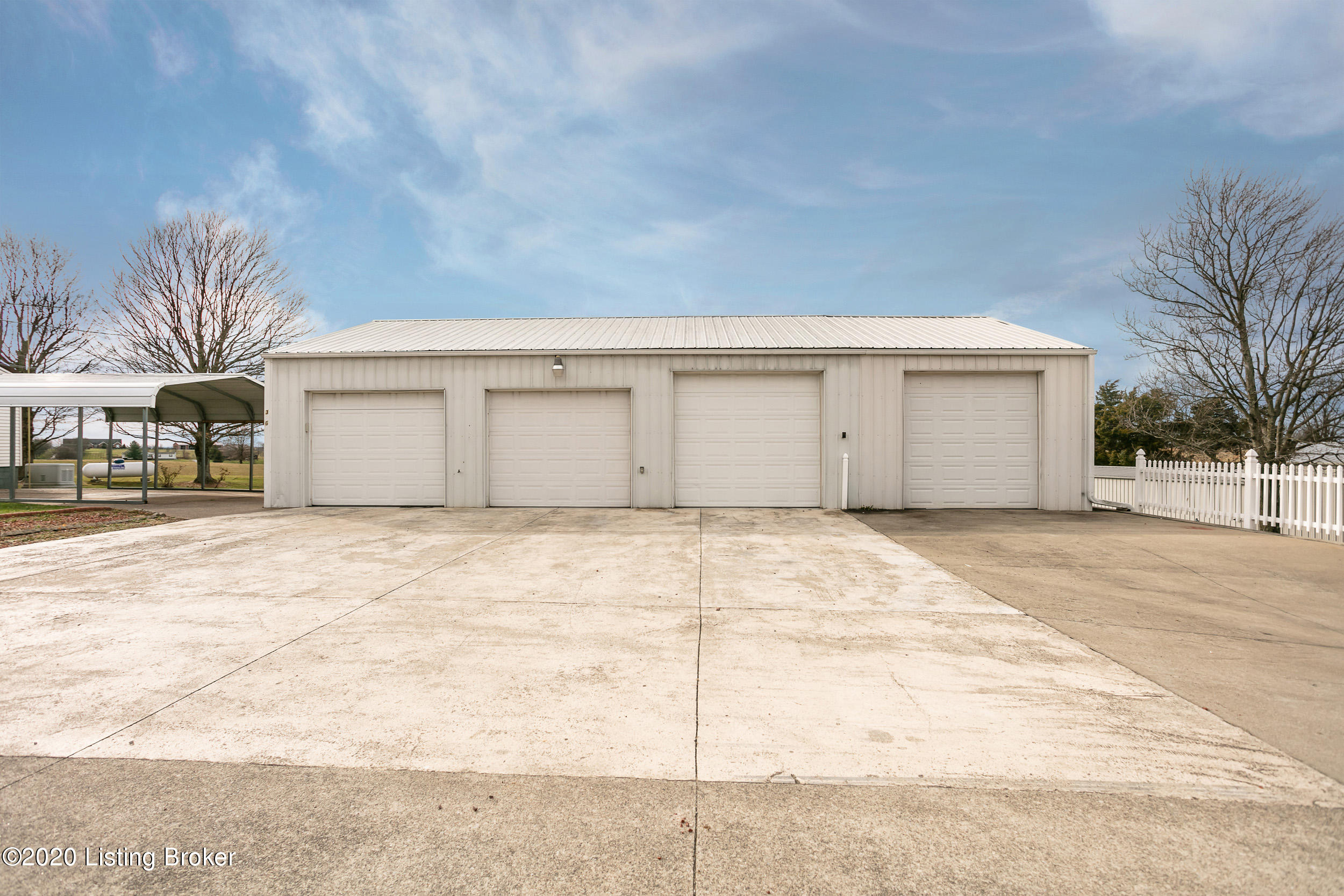 316 Highgrove Road Bloomfield, KY 40008 - Photo 8 of 31 316HighGroveRd-008
