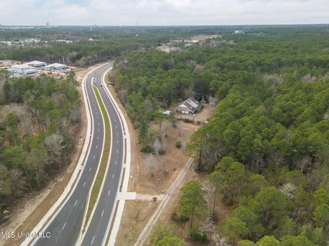 $210,000 | 8105 Tucker Road, Biloxi, MS 39532