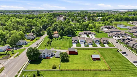 $525,000 | 2720 South 650 East, Whitestown, IN 46075