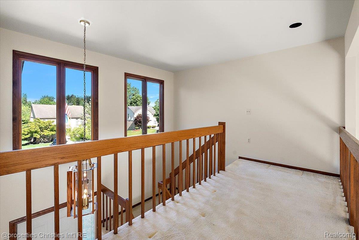 37224 Chesapeake Road Farmington, MI 48335 - Photo 40 of 50 40-37224 Chesapeake-40.jpg