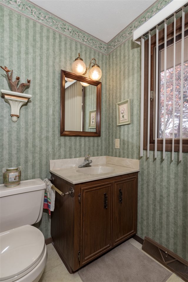 1866 Madron Road Rockford, IL 61107 - Photo 14 of 23 Gallery Image 14