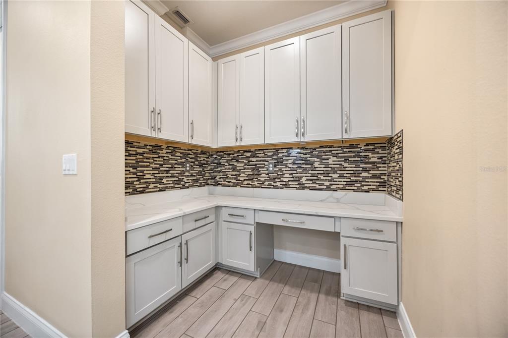 8348 Vivaro Isle Way Windermere, FL 34786 - Photo 13 of 63