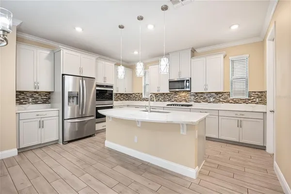 $5,000 | 8348 Vivaro Isle Way, Windermere, FL 34786