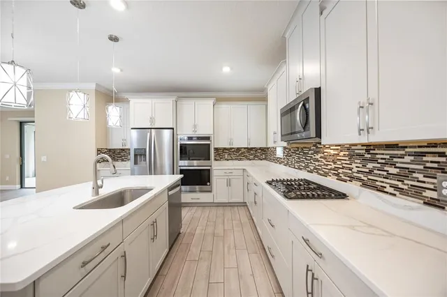 $5,700 | 8348 Vivaro Isle Way, Windermere, FL 34786