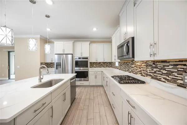 $5,000 | 8348 Vivaro Isle Way, Windermere, FL 34786