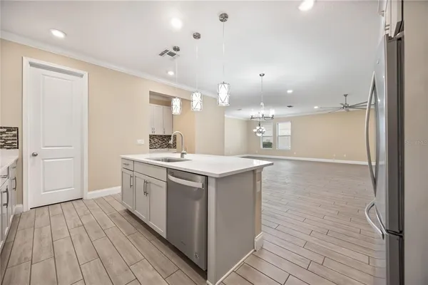 $5,000 | 8348 Vivaro Isle Way, Windermere, FL 34786